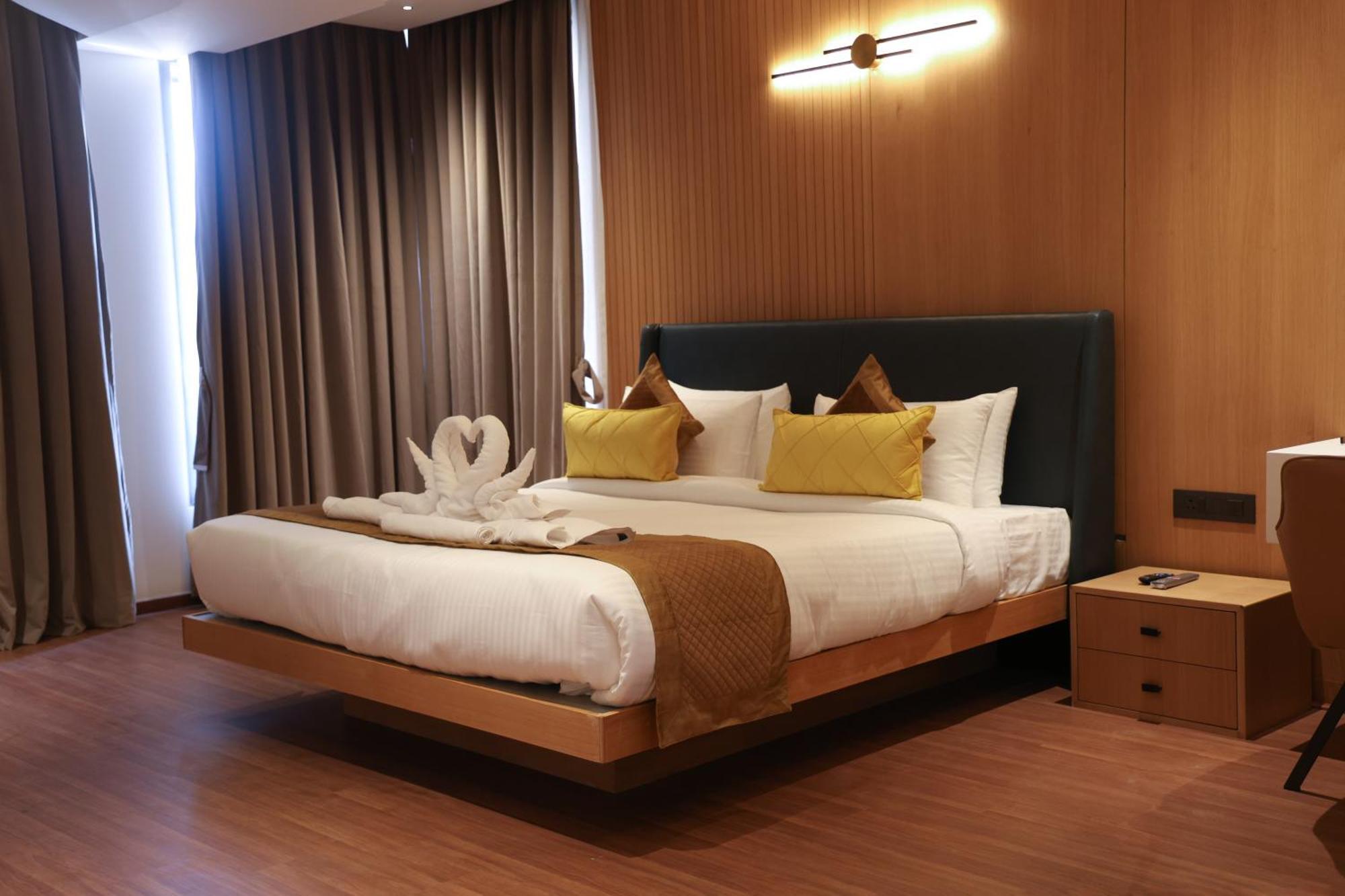Raga - A Boutique Hotel Belgaum Ngoại thất bức ảnh