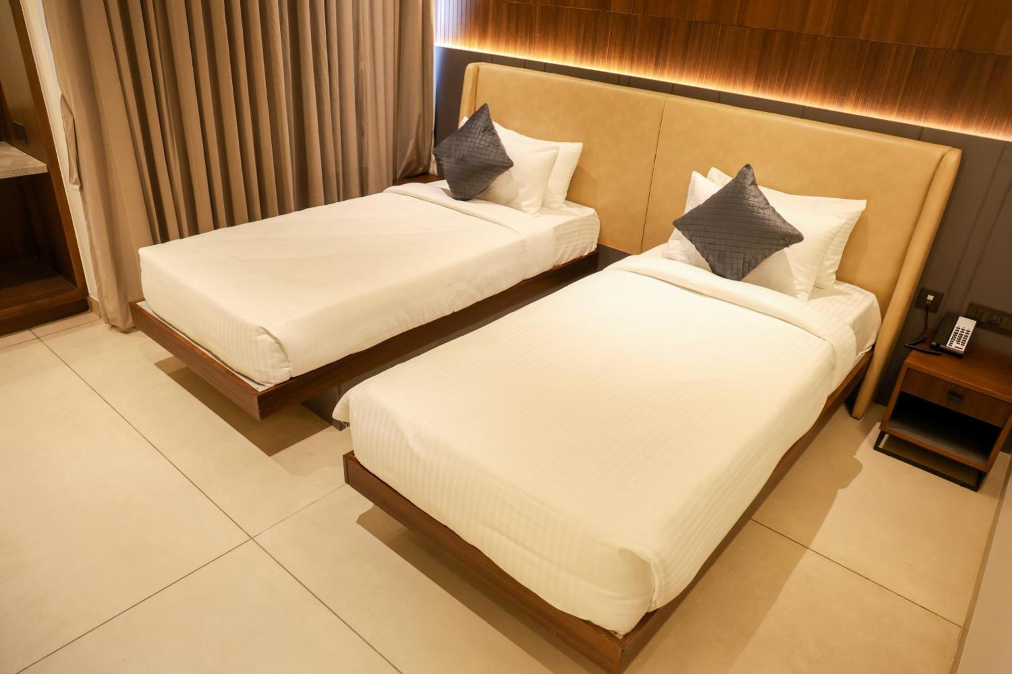Raga - A Boutique Hotel Belgaum Ngoại thất bức ảnh